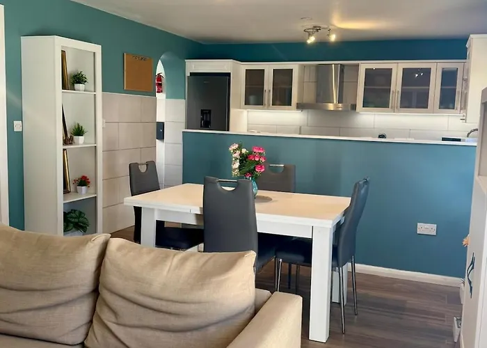 Europa Point Area Townhouse